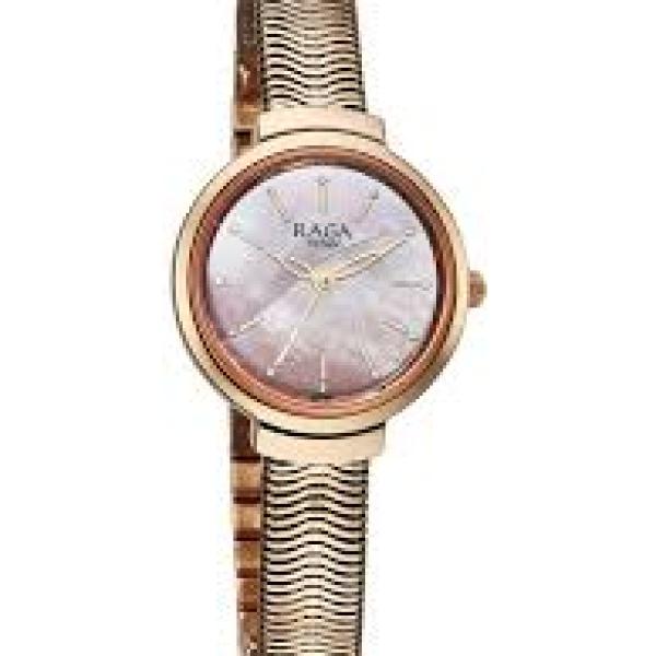 TITAN WATCH 2737WM01