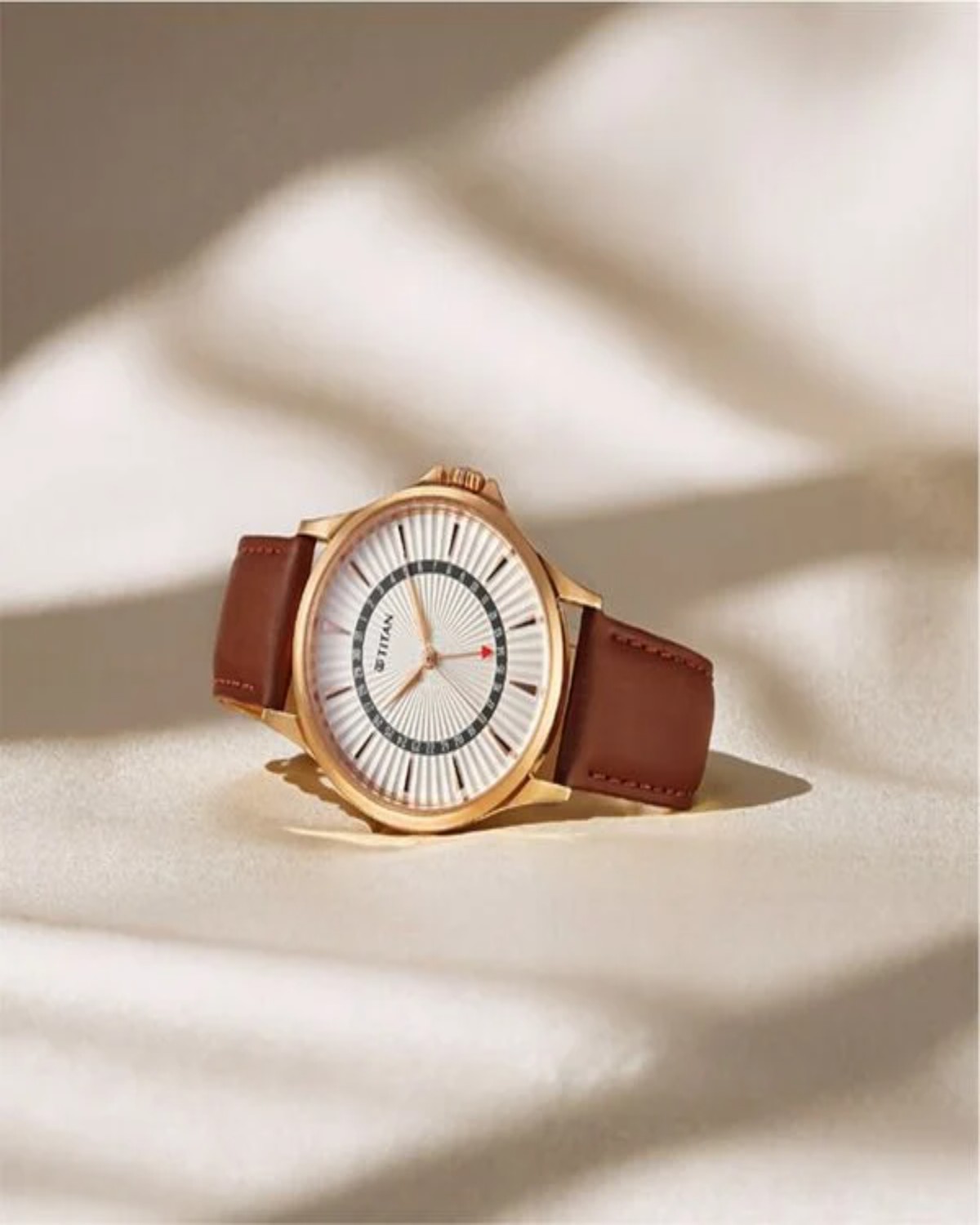 TITAN WATCH 10038WL01 - Image 2