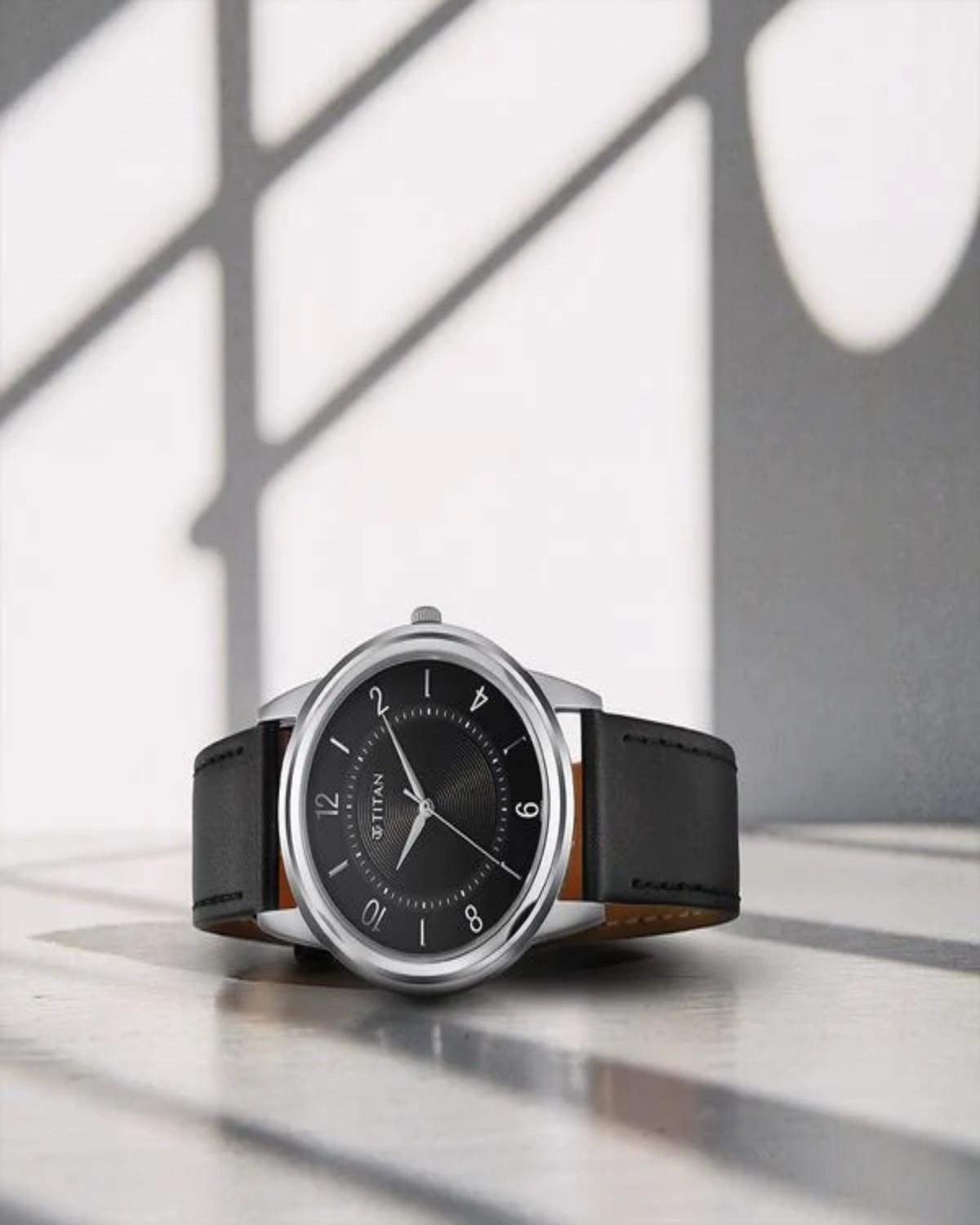 TITAN WATCH 1638SL03 - Image 2