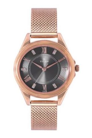 TITAN QUARTZ ANALOG BLACK DIAL SILVER STAINLESS STEEL STRAP WOMEN’S WATCH 2504SM02-DC435