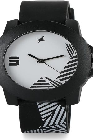 TITAN TEES QUARTZ ANALOG BLACK DIAL SILICONE STRAP UNISEX WATCH NG38021PP10CJ-DE747
