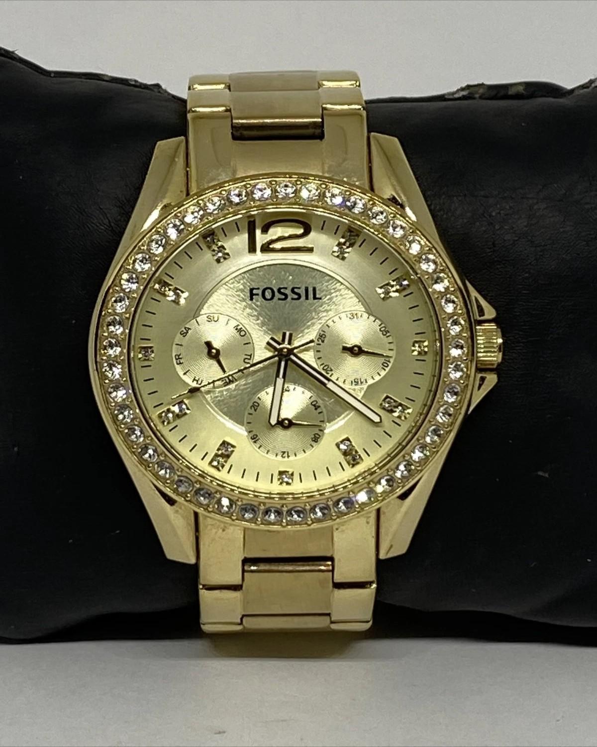Fossil Riley Multifunction Gold-Tone Stainless Steel Watch ES3203